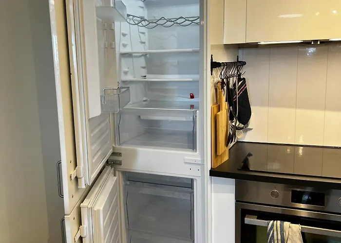 Lagunen With Terrace, Grill And Free Parking